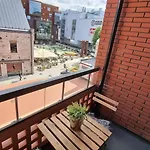 Ihana Huoneisto Tallinnan Rotermannin Keskustassa.
